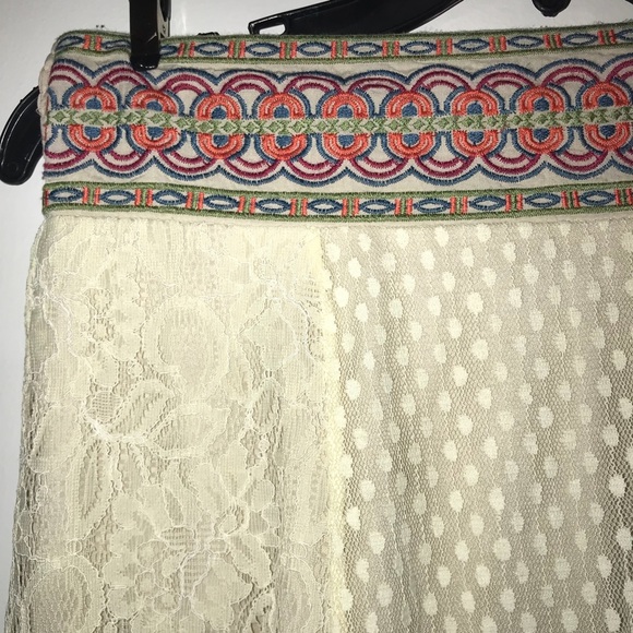 Flying Tomato Lace Gypsy Skirt - Picture 3 of 4